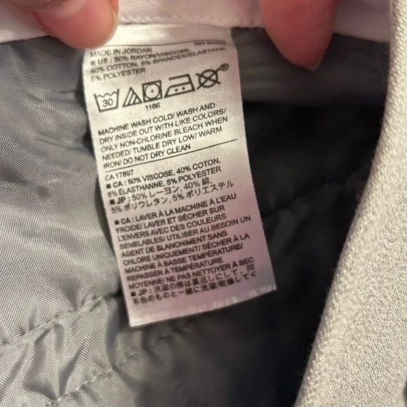 Banana Republic Grey Sloan pants size 4P - Picture 5 of 6